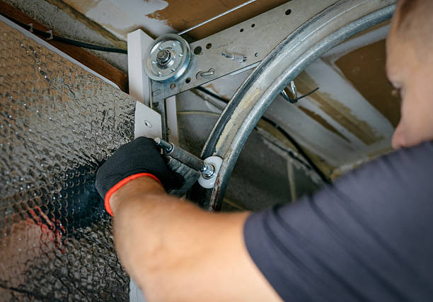 Affordable Garage Door Roller Replacement solutions in Glendale, CA